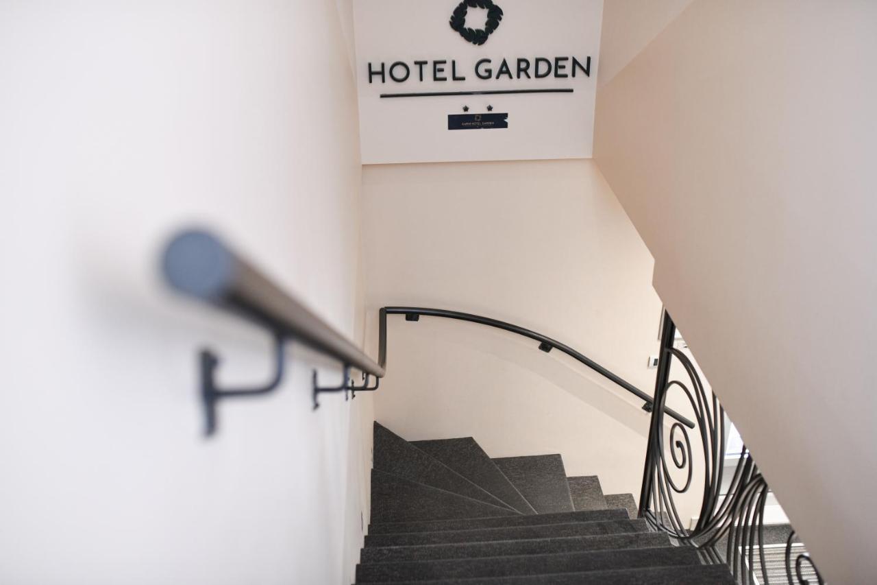 Hotel Garden Нови-Сад Экстерьер фото