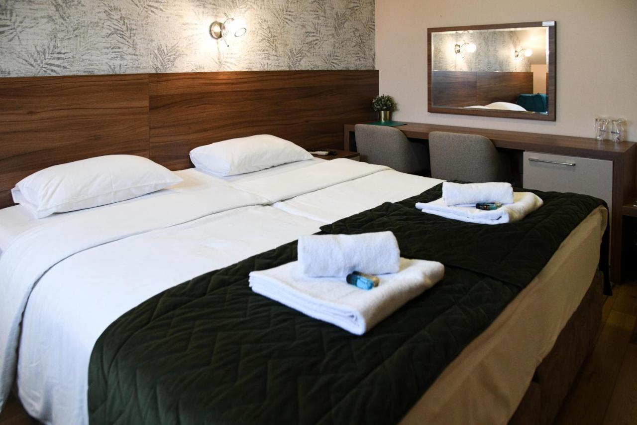 Hotel Garden Нови-Сад Экстерьер фото